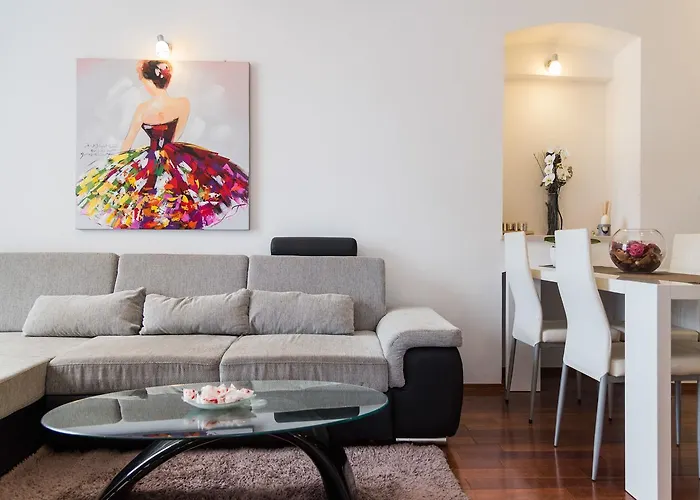 Fairy Of The Seas Apartments
